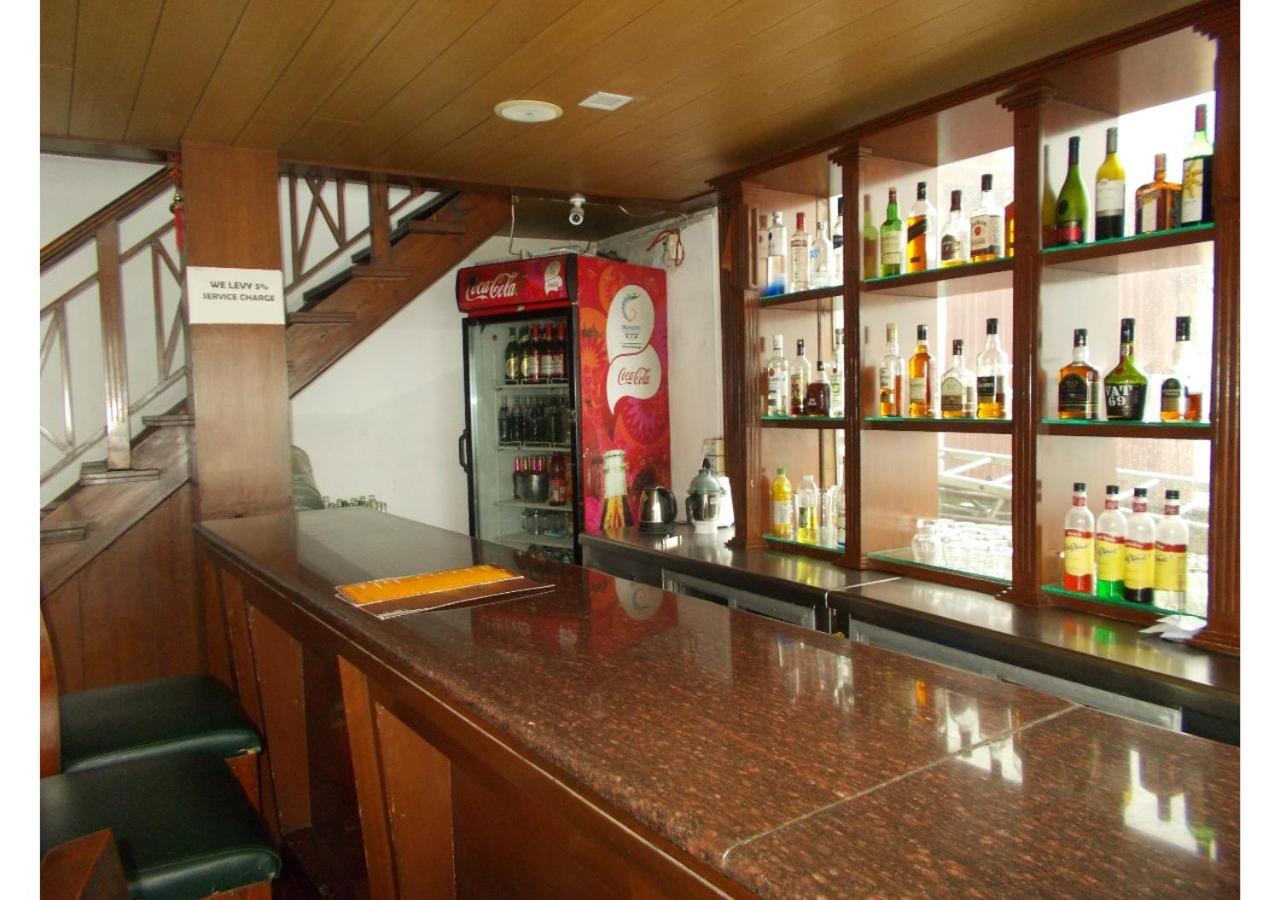 帝国广场酒店 穆索里 外观 照片